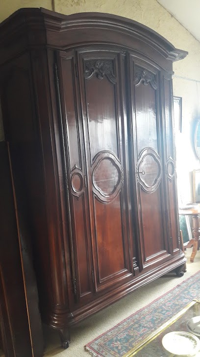 Morier Antiquités, Magasin d'Antiquités à Blaye