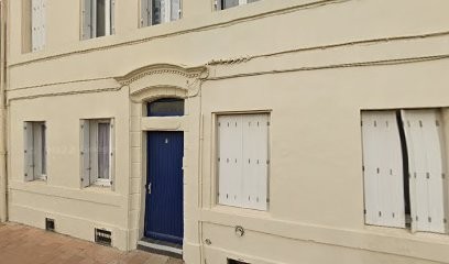 The Raw John-Andrew, Magasin d'Antiquités à Rochefort