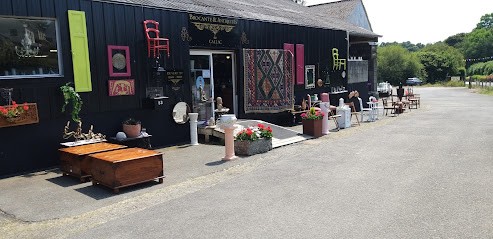 Brocante Et Antiquites De Callac, Magasin d'Antiquités à Callac