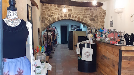 Le Bazar De Sonia Friperie à Brignoles
