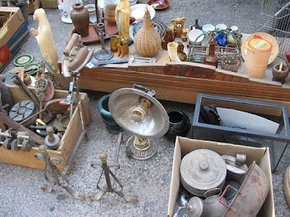 Gabarre Chato Magasin D'antiquités à Montauban