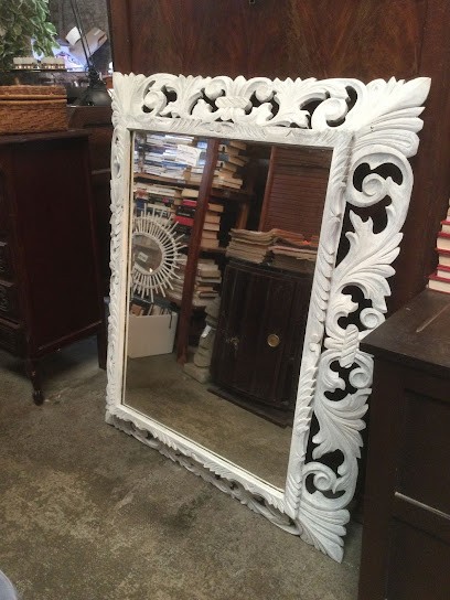 Au Troc Malouin, Magasin d'Antiquités à Saint-Malo