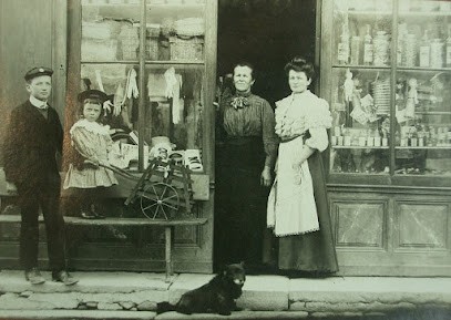 BB BROCANTE, Magasin d'Antiquités à Lyon 05