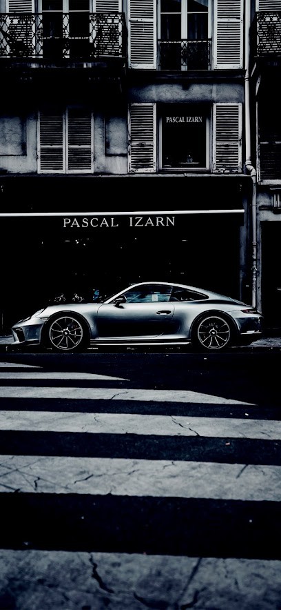 Pascal IZARN, Magasin d'Antiquités à Paris 08