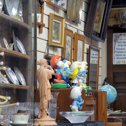All French Antiques, Magasin d'Antiquités au Cheylard