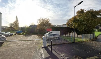 Tsarasoa Chevalier Marie-Ange, Magasin d'Antiquités à Maromme