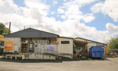 Ressourcerie Aux Pas Perdus, Magasin De Seconde Main à Uzerche