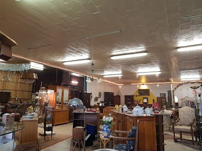 La Brocante De Marie, Magasin d'Antiquités à Neuville-les-Dames