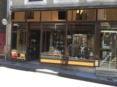 Bardiot Josette, Magasin d'Antiquités à Luzy