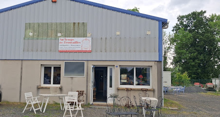 Au Temps Des Trouvailles, Magasin D'antiquités à Pleaux
