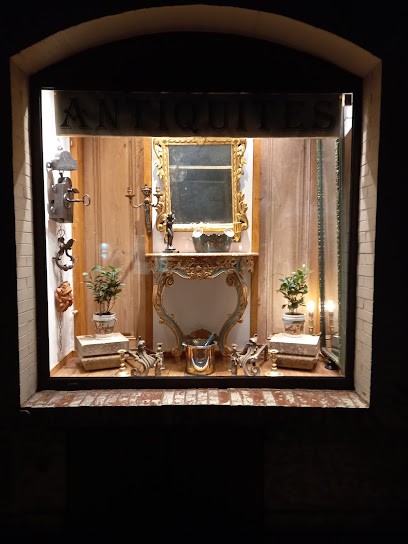 Malle De Ceres La, Magasin d'Antiquités à Saulieu