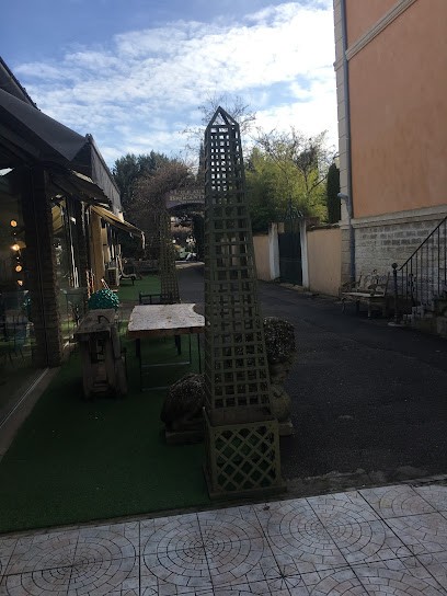 C&Z Galerie, Magasin d'Antiquités à L'Isle-sur-la-Sorgue