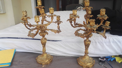 Cabinet D'expertise En Mobilier Ancien Et Objets D'art, Georges Omouri. Agréé Par Cea, Affilié Cedea - Expertise /Estimation, Magasin D'antiquités à Fontenay-sous-Bois