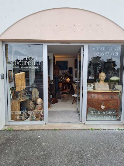 D'hier Pour Aujourdhui, Magasin D'antiquités au Pouliguen