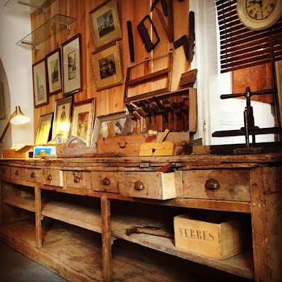 Au Retour Des Choses - Brocanteur CHOLET, Magasin d'Antiquités à Cholet