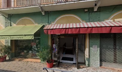 LA CRÉDENCE DÉCORATION, Magasin d'Antiquités à Laragne-Montéglin