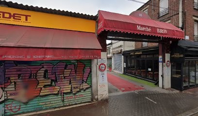 Levasseur Jean-Michel, Magasin d'Antiquités à Saint-Ouen