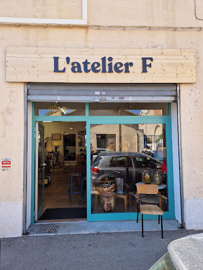 L'atelier F Magasin D'antiquités à Marseille 10