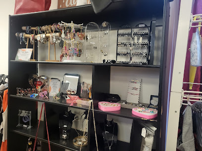 La Frip' C'est Chic À Blou, Magasin De Seconde Main à Blou