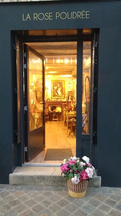 Boutique La Rose Poudrée, Magasin d'Antiquités à Milly-la-Forêt