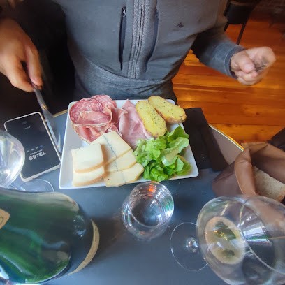 Baldaquin Wetterwald, Magasin d'Antiquités à Beuvron-en-Auge