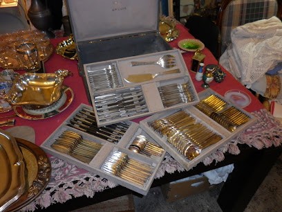 Le Coin Brocante Du Six, Magasin d'Antiquités à Montpellier