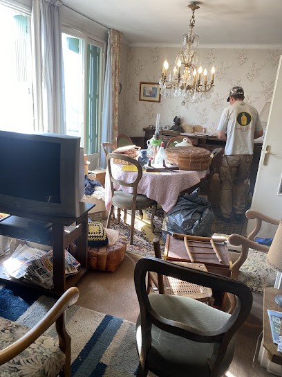 Brocante Antiquaire à Nantes Depuis 2009. Achat Vente, Magasin d'Antiquités à Bouguenais