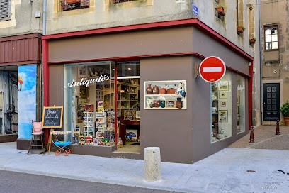 JEAN-CLAUDE LEPINOUX, Magasin d'Antiquités à Confolens