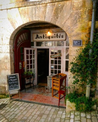 Antiquités Du Tourniquet, Magasin d'Antiquités à Aubeterre-sur-Dronne