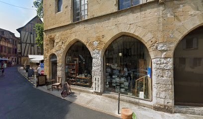 Isabelle Domenjou-Laroque, Magasin d'Antiquités à Bergerac