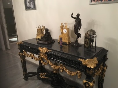 Antiquités Neuville Antiquaire Expert, Magasin d'Antiquités à Nice