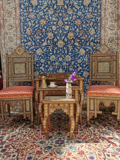 Trésors de Perse, Magasin d'Antiquités à Saint-Ouen