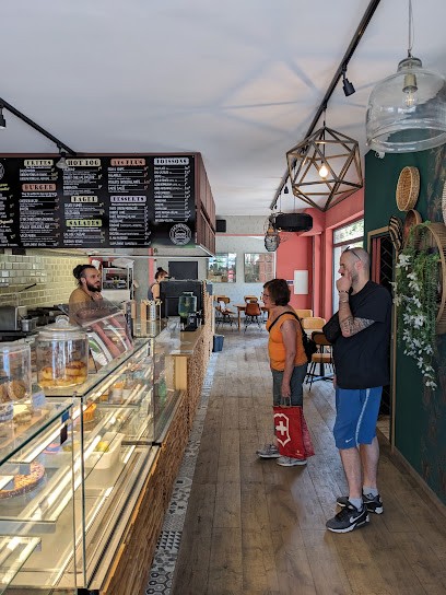 Broutin Stephane, Magasin d'Antiquités à L'Isle-sur-la-Sorgue