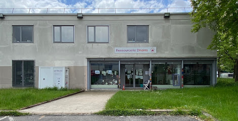 Boutique Solidaire Ressourcerie 2Mains Magasin De Seconde Main à Aulnay-sous-Bois