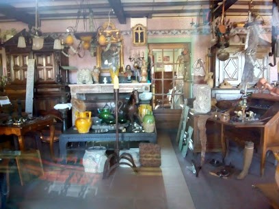In the good old times, Magasin d'Antiquités à Pays de Belvès
