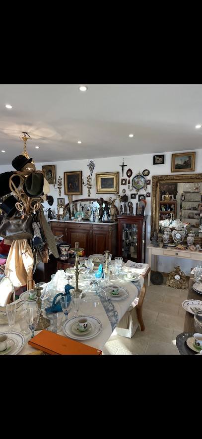 Brocante Nogent Le Rotrou, Magasin d'Antiquités à Nogent-le-Rotrou