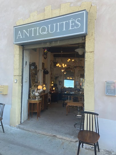 Vion Antiquités Pézenas - Jean-Paul Et Maxime, Magasin d'Antiquités à Pézenas