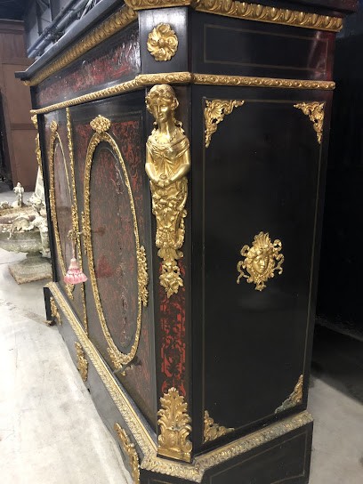 CHEVALERIAS, Magasin d'Antiquités à Angoulême