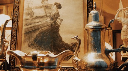 Le Brocanteur Parisien, Magasin d'Antiquités à Paris 17