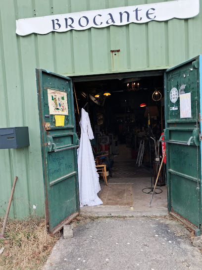 Brocante "Le Grenier D'hostens", Magasin De Seconde Main à Hostens