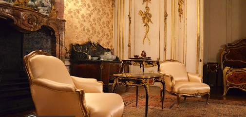 Charles Heitzmann Antiquaire, Magasin d'Antiquités à Paris 17