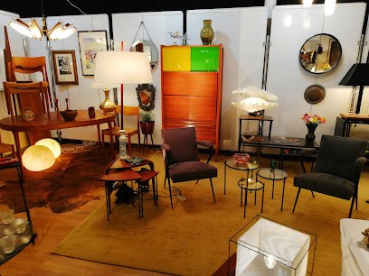 Collomb Patton Fabienne, Magasin d'Antiquités à Cavalaire-sur-Mer