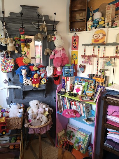 La Petite Brocante Du Trieux, Magasin d'Antiquités à Paimpol