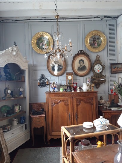 Brocante Feuillet François Débarras, succession, achat vente, Magasin d'Antiquités au Neubourg