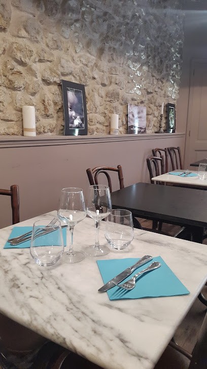 La Boutique de l'Antiquaire, Magasin d'Antiquités à Lourmarin