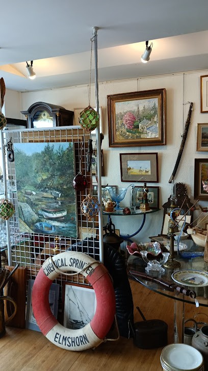 Esprit Brocante Services, Magasin d'Antiquités à Pont-Aven