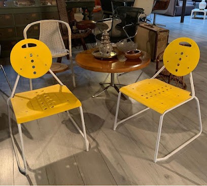 Eliezer Marc, Magasin d'Antiquités à Rochefort-sur-Loire