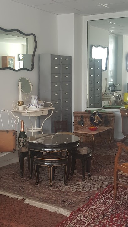 L'OCCAZ, Magasin d'Antiquités à Prades