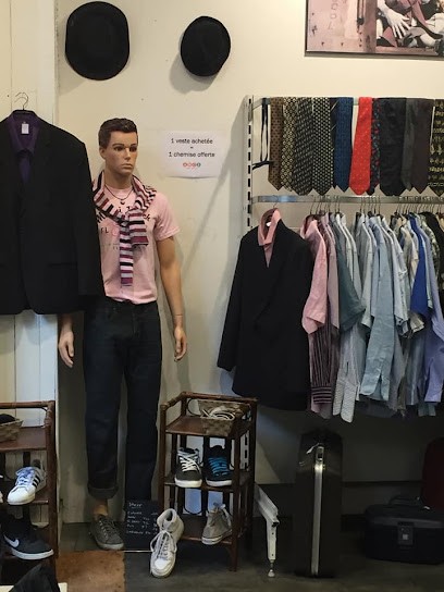 Amos Bordeaux Emile Counord, Magasin de Seconde Main à Bordeaux