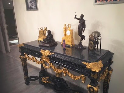 Antiquités Neuville Antiquaire Expert, Magasin d'Antiquités à Beaune